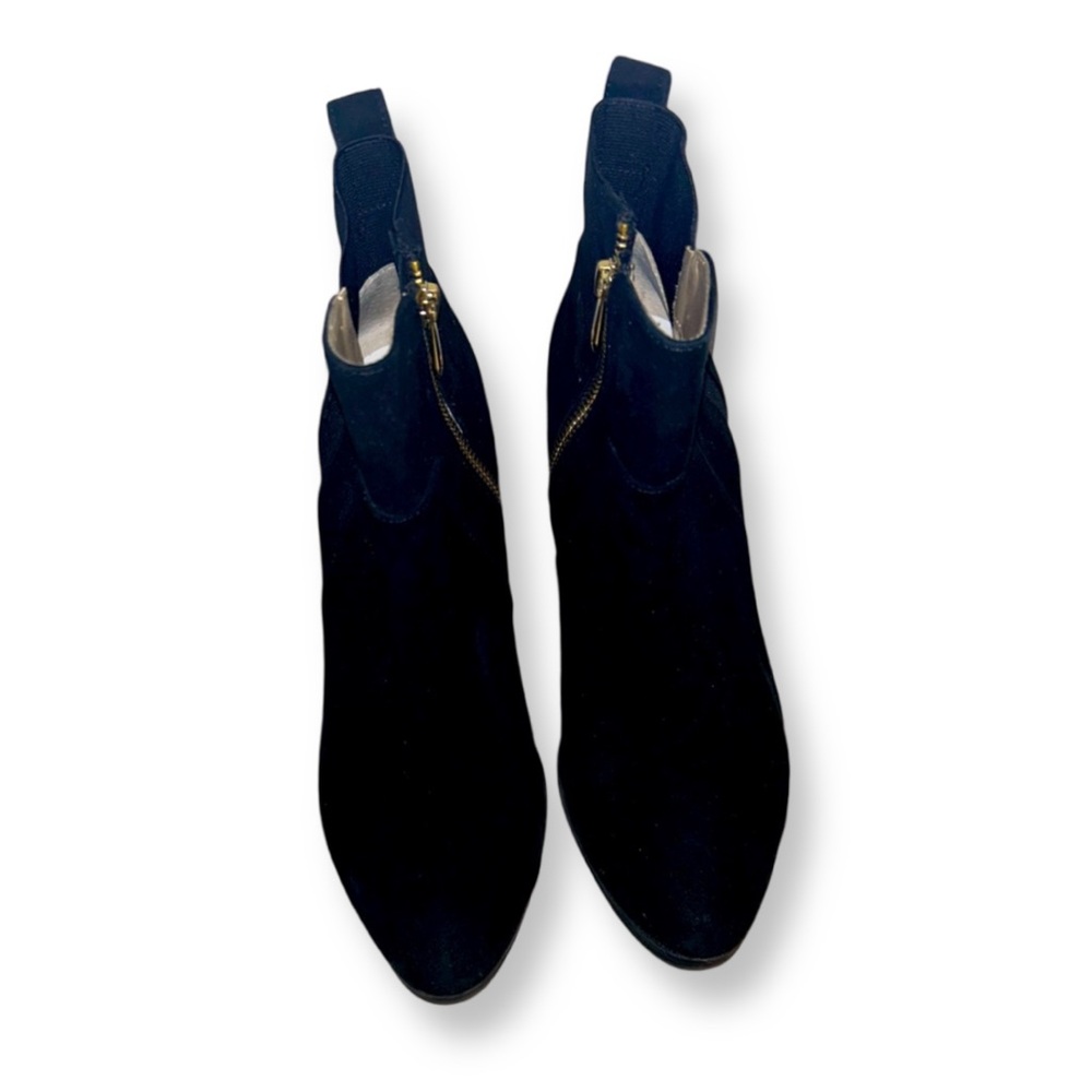 Adrienne Vittadini Suede Heeled Booties Size 9